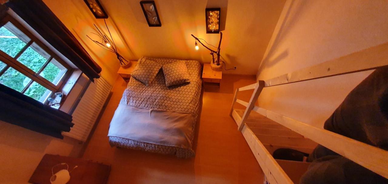 Aux étoiles de Moranges Bed and Breakfast Saint-Germain-l'Herm Exterior foto