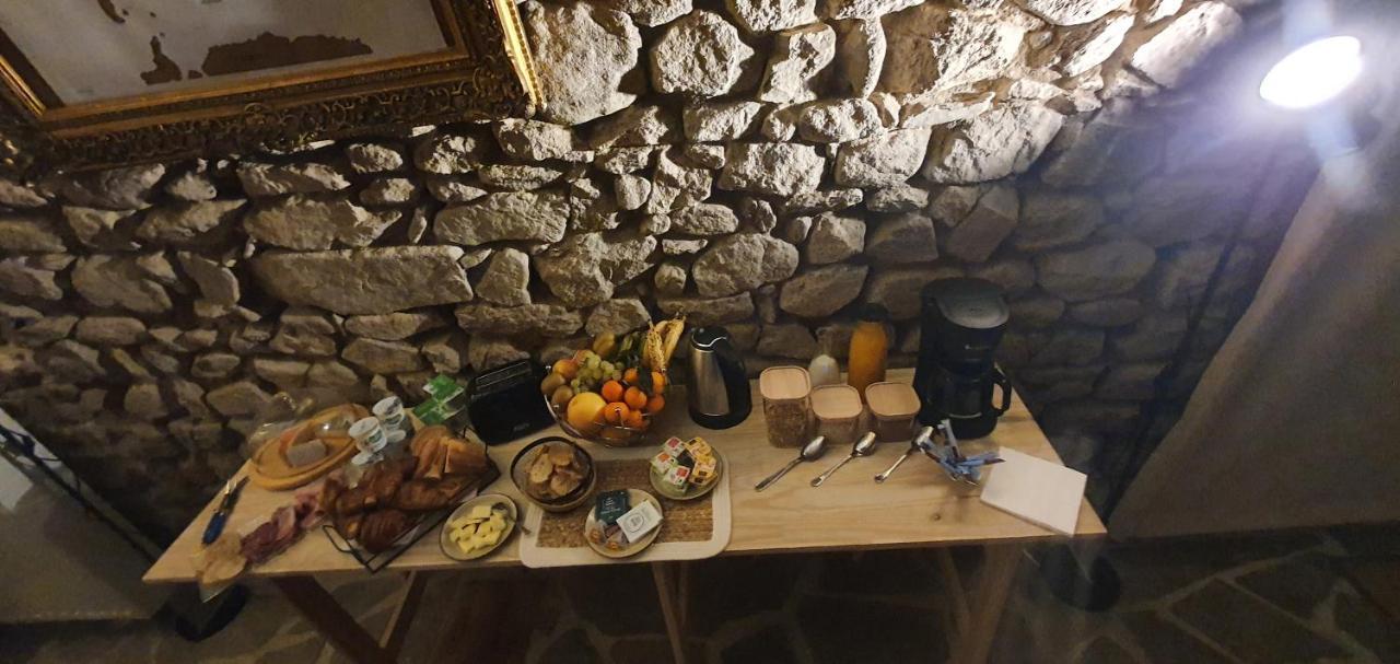 Aux étoiles de Moranges Bed and Breakfast Saint-Germain-l'Herm Exterior foto